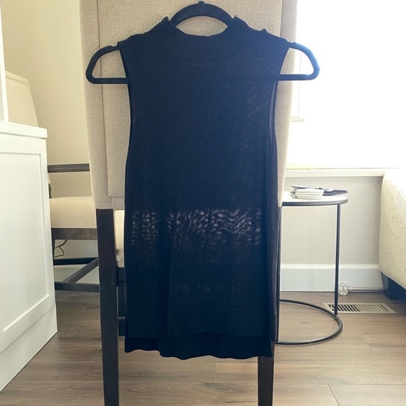 GLAMOROUS sleeveless  high neck top - Picture 1 of 3